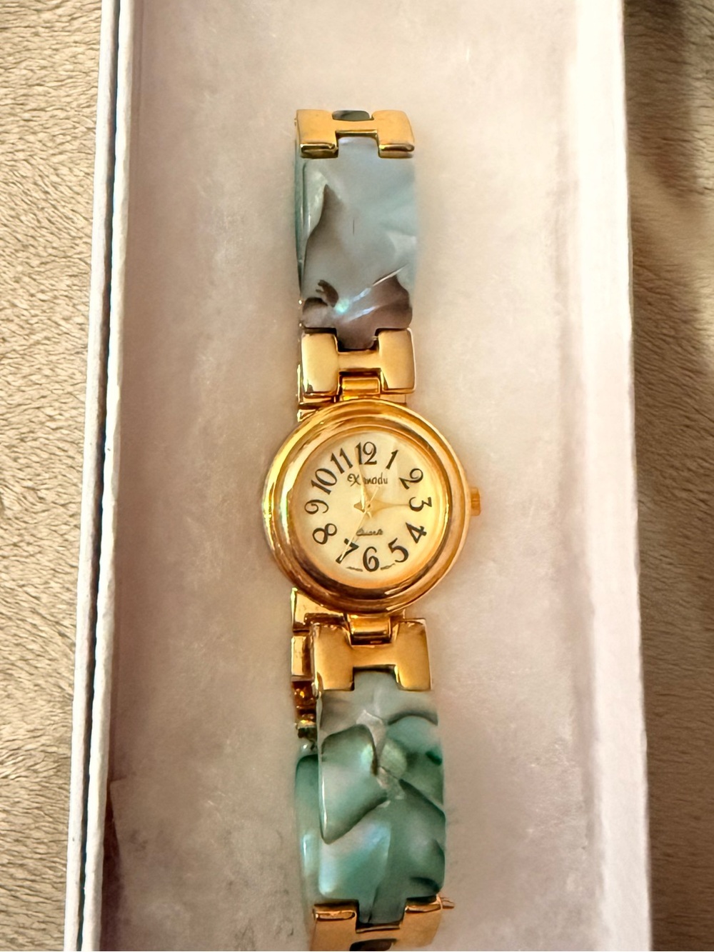 Vintage Xandu Genuine Green Abalone Shell Gold Plated Ladies Watch